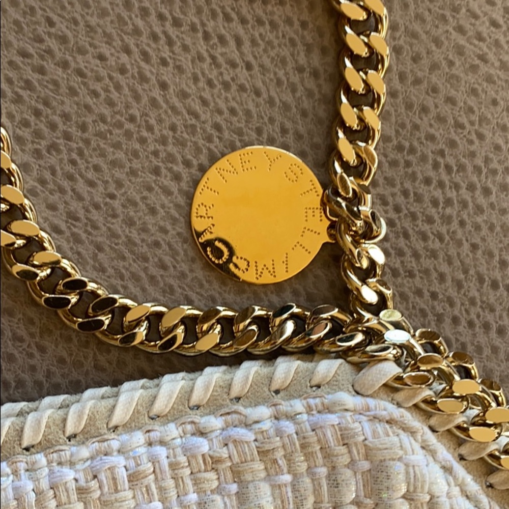 Small tote - Picture 2 of 5